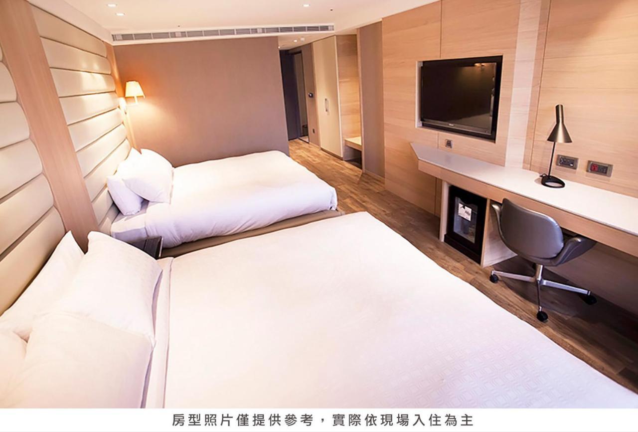 Royal Group Hotel Minghua Branch Каосюн Екстериор снимка