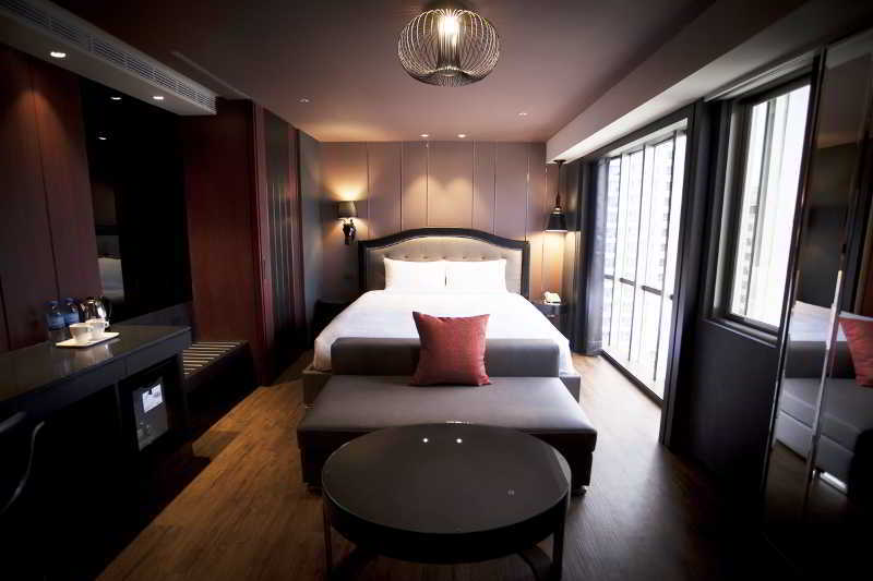 Royal Group Hotel Minghua Branch Каосюн Екстериор снимка